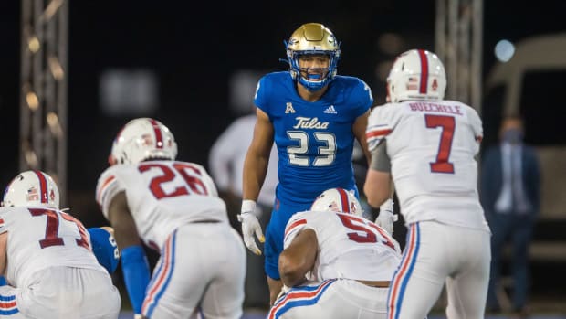 Tulsa Golden Hurricane linebacker Zaven Collins (23) looks over the Southern Methodist Mustangs offense during the game at Skelly Field at H.A. Chapman Stadium. Tulsa won 28-24.